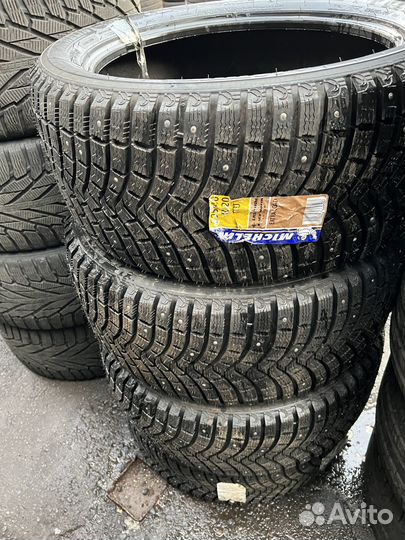 Michelin X-Ice North 2 265/45 R20 и 295/40 R20