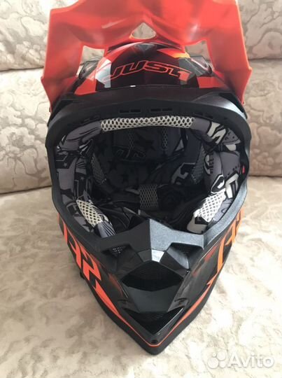 Мото шлем кроссовый just1