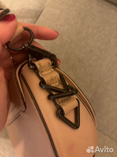 Сумка бежевая cross body Rebecca Minkoff