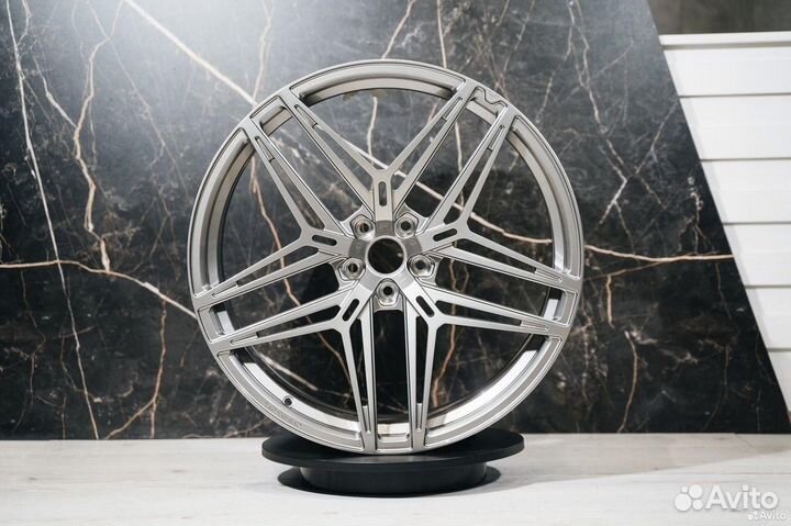 Кованные диски R22 Mercedes-Benz W123