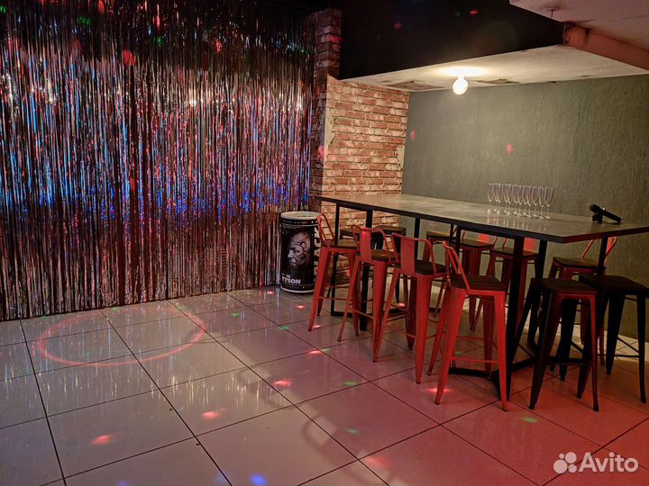 Аренда лофт зала : День Рождения, Караоке