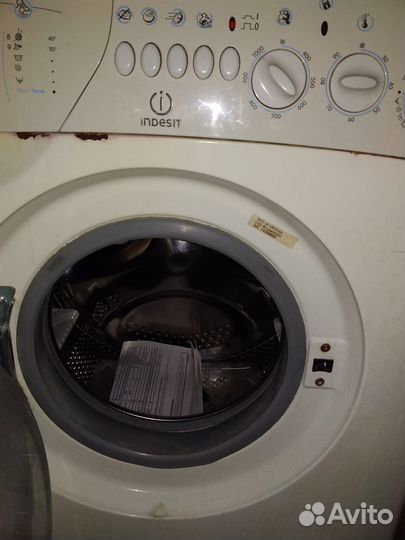 Стиральная машина бу indesit