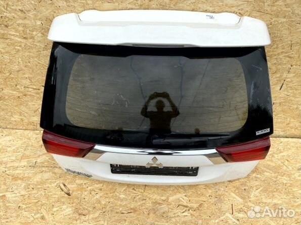 Крышка багажника Митсубиси Аутлендер 3 гф