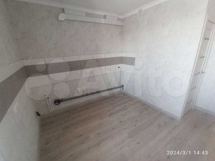 3-к. квартира, 98 м², 18/25 эт.