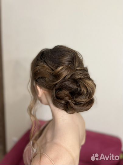 Прическа на свадьбу и выпусконой
