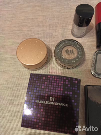 Косметика пакетом Armani, Kiko, Becca, Smashbox