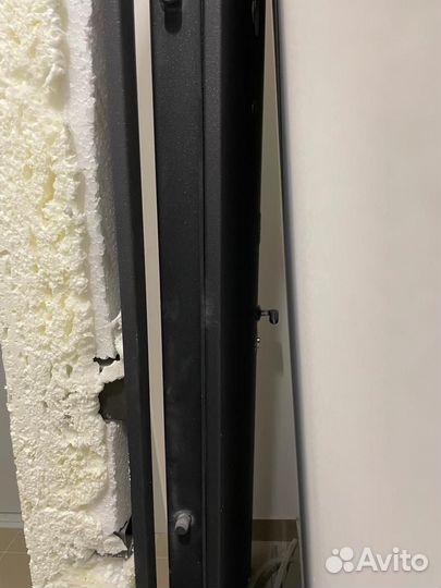 Дверь входная металлическая