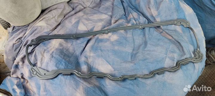 Прокладка клапанной крышки Volkswagen t4 2.4d