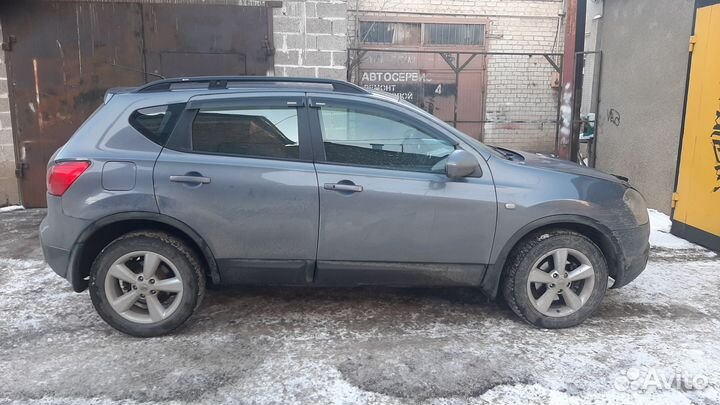 Рейлинги на крышу Nissan Qashqai, черные