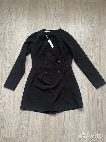 Комбинезон с шортами