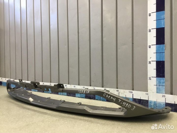 Накладка переднего бампера Chery Tiggo 8 Pro 2021