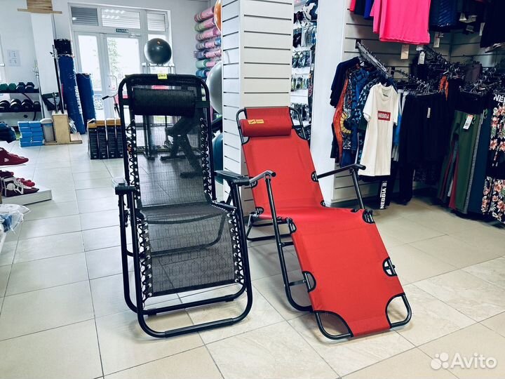 Кресла шезлонги лежаки