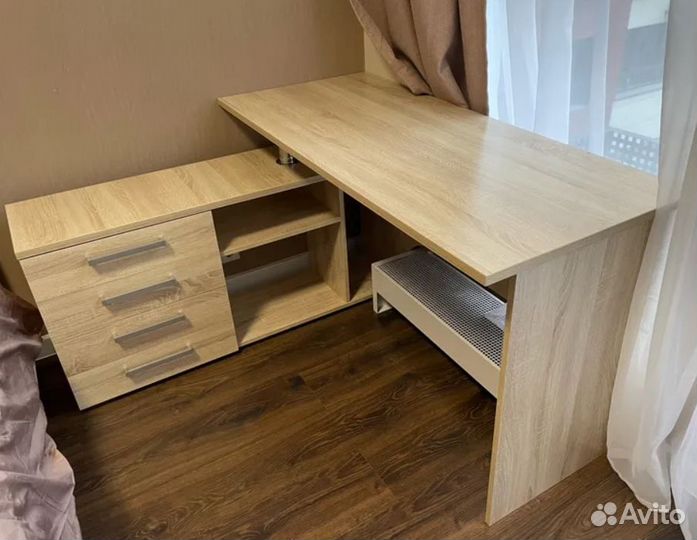 Стол компьютерный Алькор новый