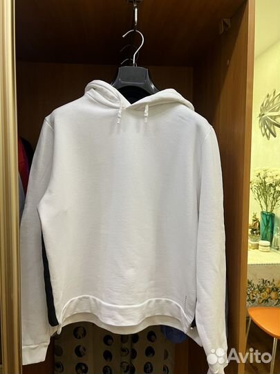 Спортивный костюм женский