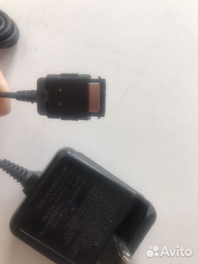 Зарядное устройство для телефона