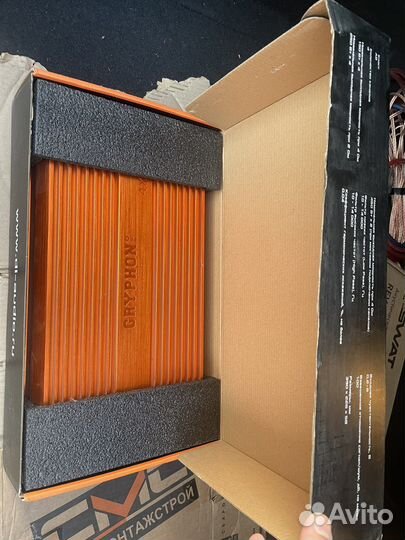 Автомобильный усилитель 4 канала