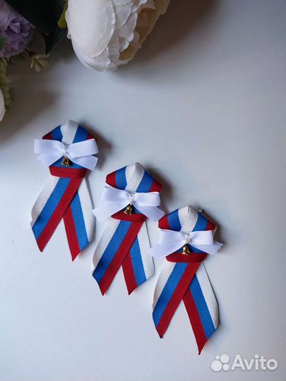 Брошь выпускника