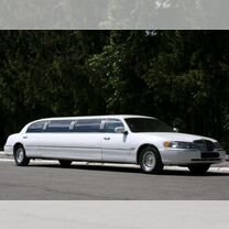 Lincoln Town Car 4.6 AT, 2000, 250 000 км, с пробегом, цена 350 000 руб.