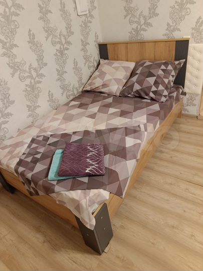 2-к. квартира, 40 м², 1/4 эт.