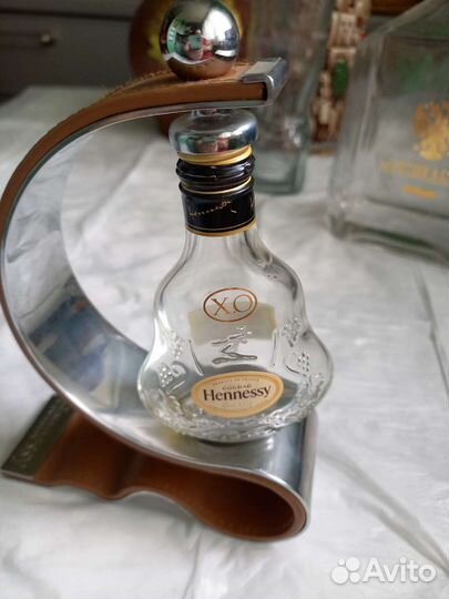 Декоративные бутылки, цена разная