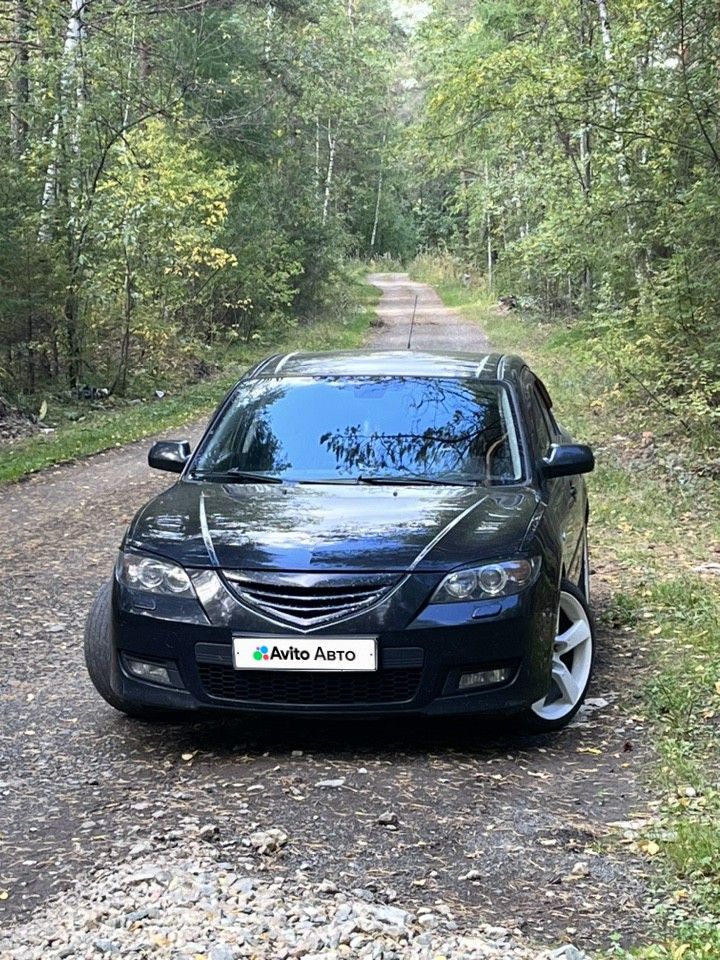 Mazda 3: фото владельца