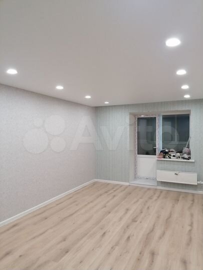 2-к. квартира, 60 м², 4/9 эт.