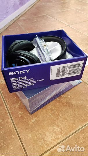 Студийные наушники Sony mdr 7506