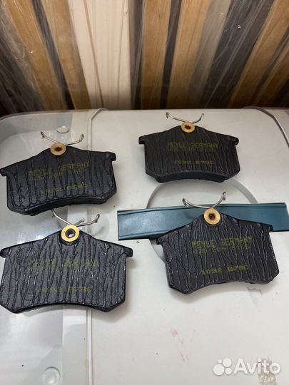 Тормозные колодки Meyle 025 209 6115