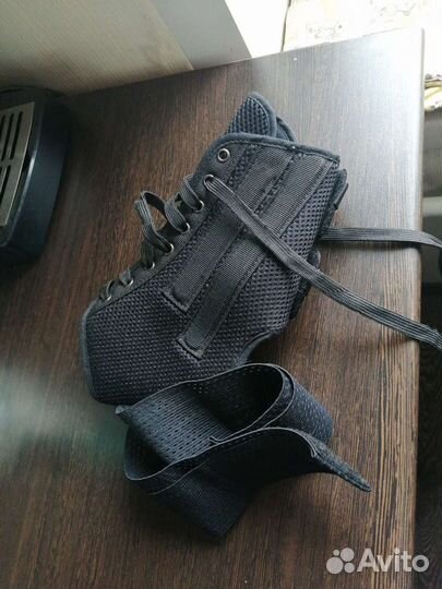 Ортез голеностопный