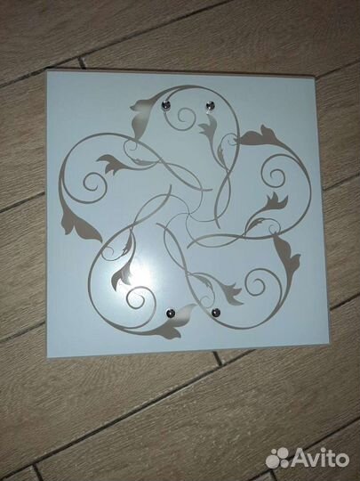 Светильник потолочный