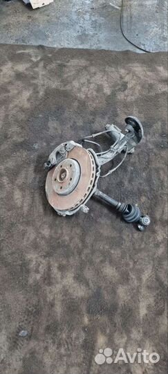 Ступица mercedes w210 передняя левая