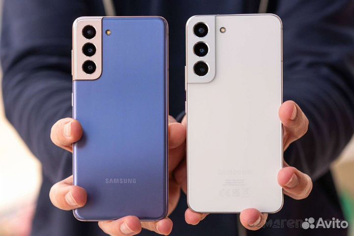 Samsung Galaxy S22, 8/128 ГБ