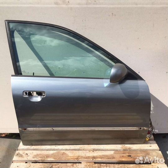 Дверь передняя правая Audi A4 B5