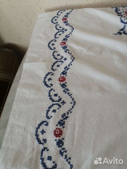 Скатерть лен с вышивкой