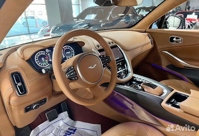 Aston Martin DBX 4.0 AT, 2022, 1 200 км объявление продам