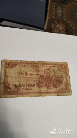Купюра 200 донг,Вьетнам,1987 год
