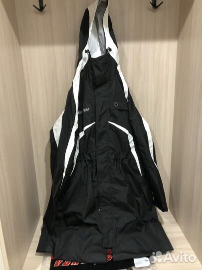 Плащ горнолыжный