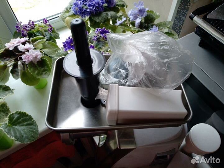 Bork B401 Мясорубка электрическая