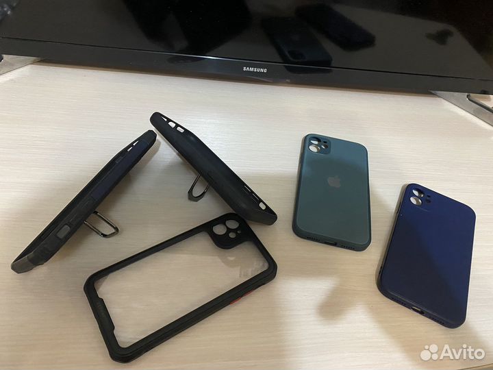 Чехол на iPhone 11