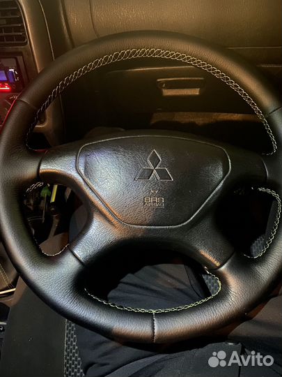 Руль на mitsubishi carisma