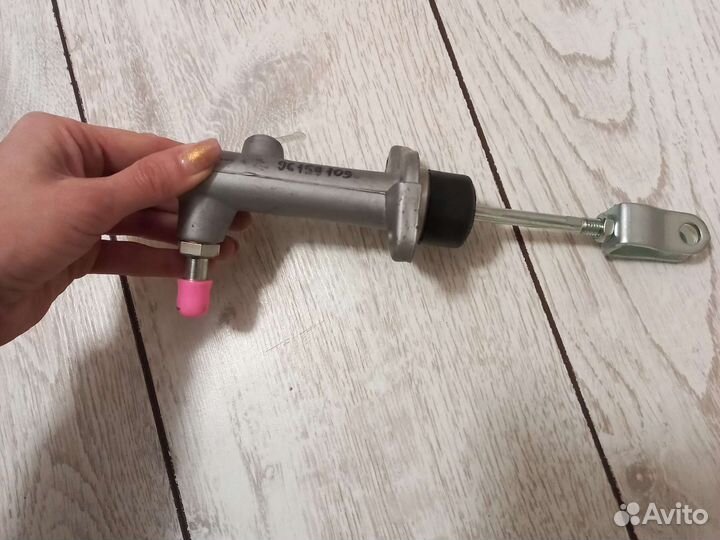 Цилиндр сцепления главный 804615