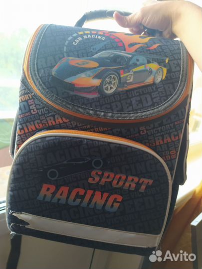 Школьный рюкзак