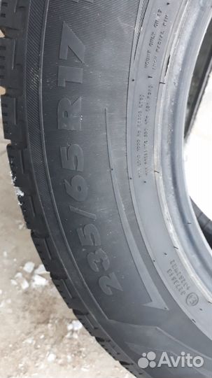 Nokian Tyres Hakkapeliitta R SUV 235/65 R17