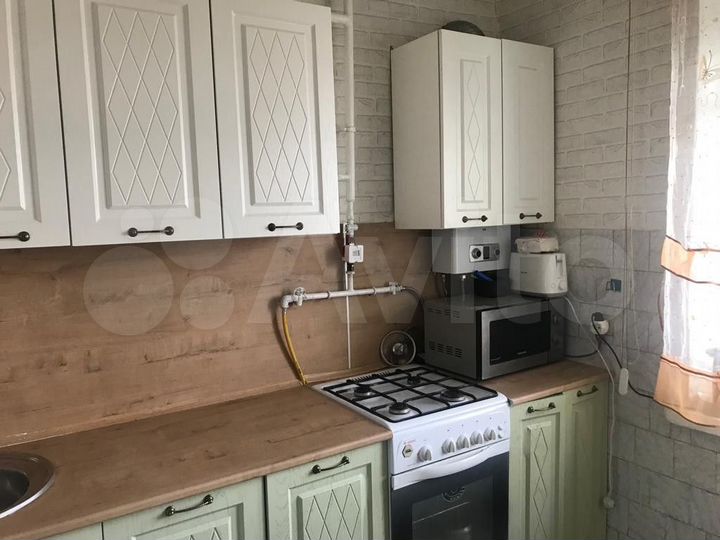 4-к. квартира, 71 м², 1/3 эт.