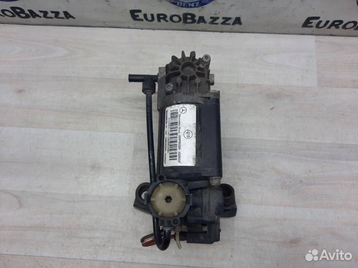 Компрессор пневмоподвески Mercedes W220