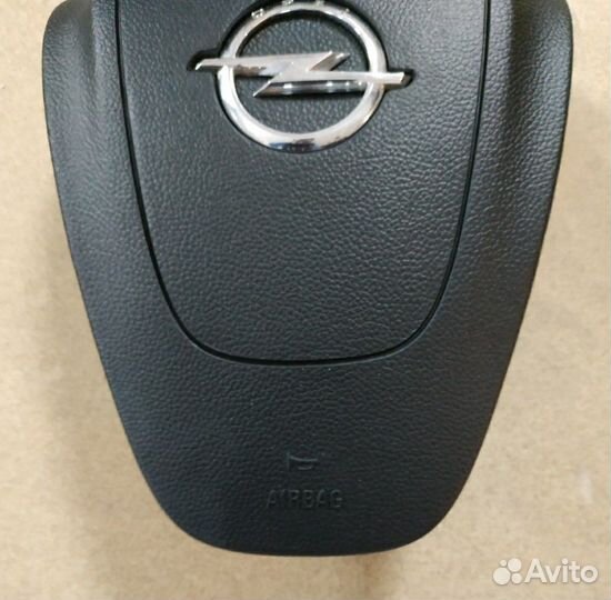 Накладка на руль Opel Astra j
