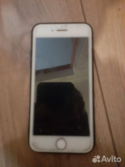 iPhone 8, 64 ГБ