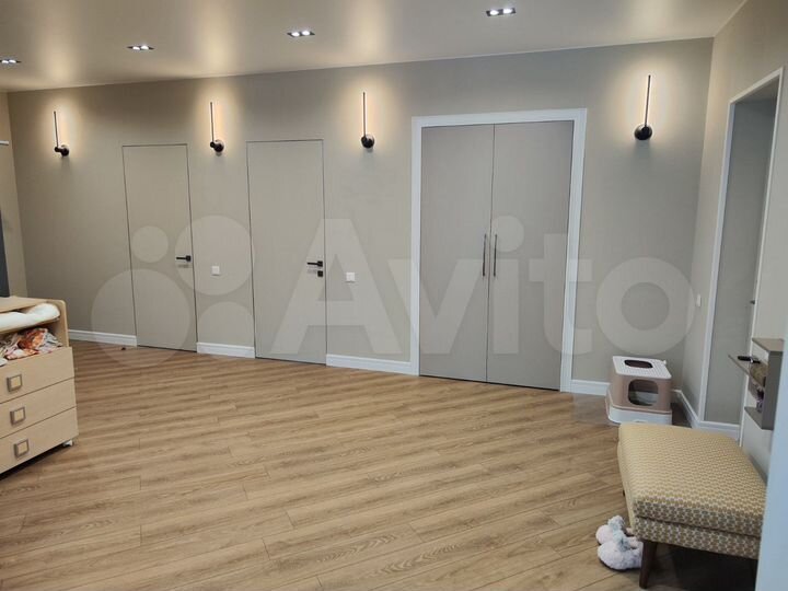 Дом 192 м² на участке 12 сот.