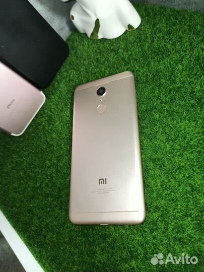 Xiaomi Redmi 5, 3/32 ГБ