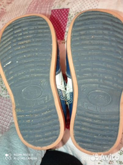 Ботинки детские 22 размер